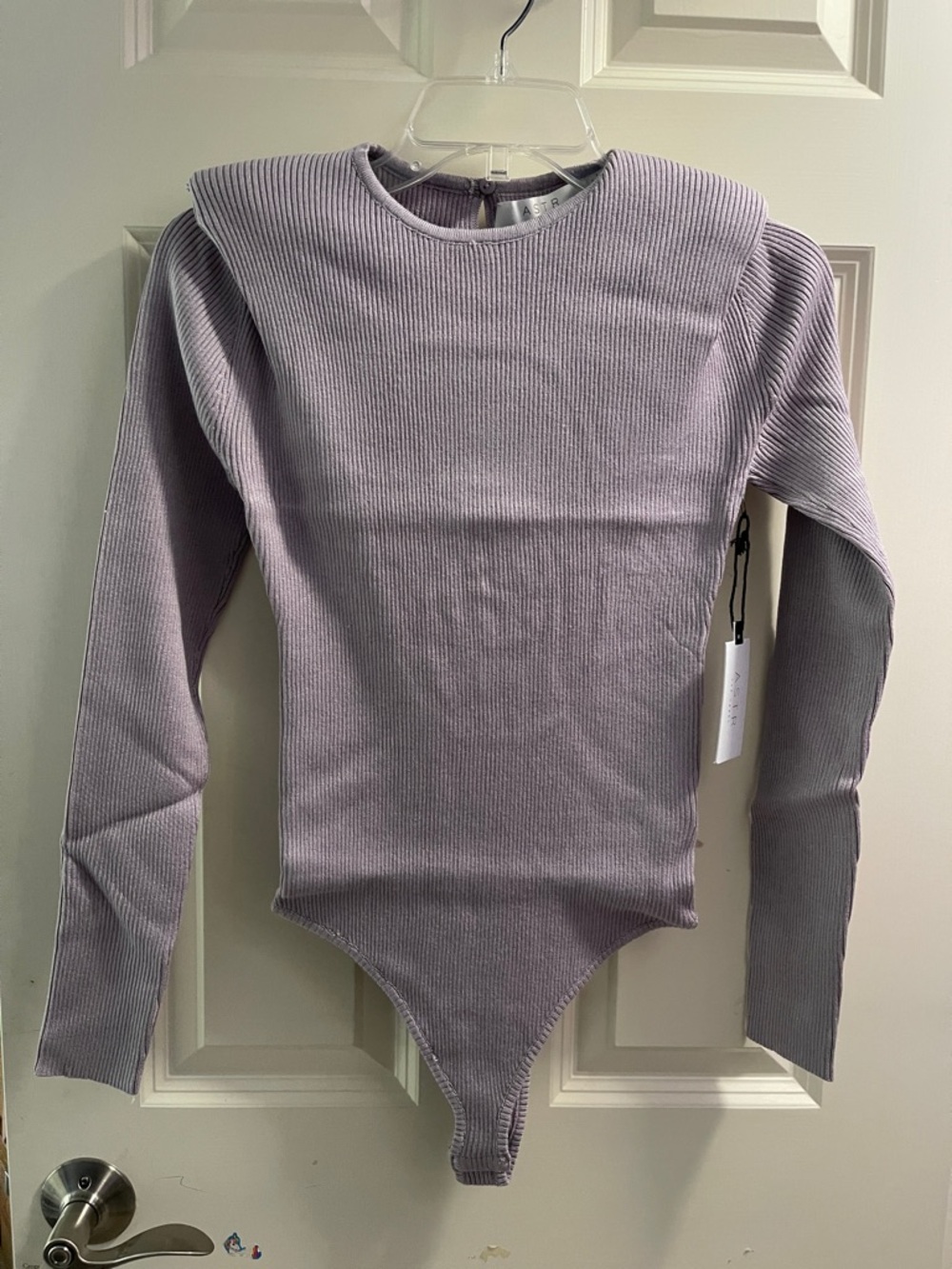 ASTR The Label  Felice sweater Long-Sleeve Bodysuit in Lavender M